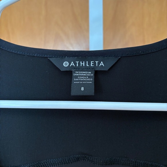 Athleta Expedition Dress Black‎ Size 8 Tank Zip Front Pockets Athleisure - Picture 4 of 8
